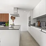 Retreat 3br With Ocean Views - Fitness, Pool And Wellness Access *