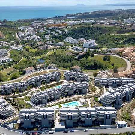 Retreat 3br With Ocean Views - Fitness, Pool And Wellness Access