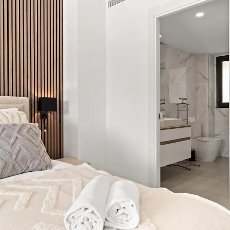Retreat 3br With Ocean Views - Fitness, Pool And Wellness Access Appartement *