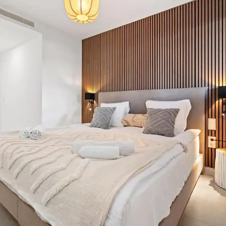 Retreat 3br With Ocean Views - Fitness, Pool And Wellness Access